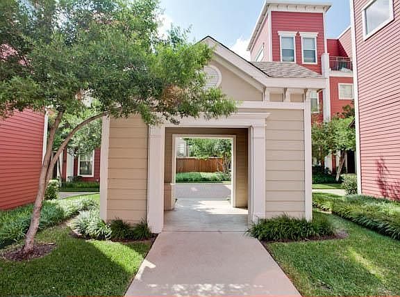 4th image of 4121 McKinney Ave APT 28