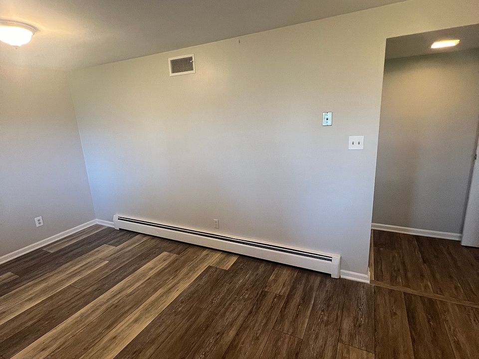 Dining area in Kitchen