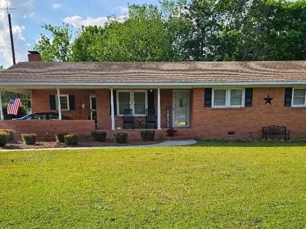 1106 Lamar Hwy, Darlington, SC 29532