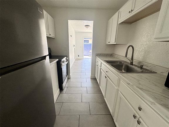 2nd image of 6619 S West Shore Blvd APT A