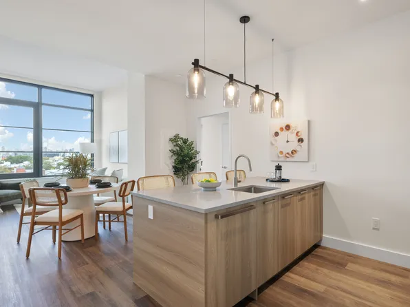 34-35 44th Street image 3 of 32