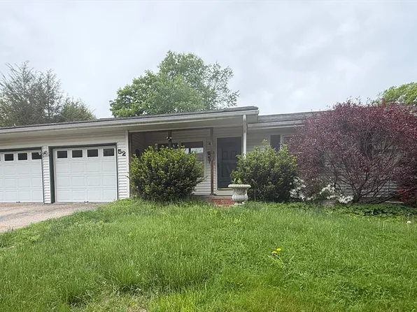 52 Locust Ave, Southbridge, MA 01550