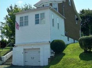 234 W Ruddle St, Coaldale, PA 18218