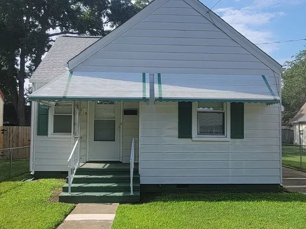 219 Beechwood Ave, Norfolk, VA 23505