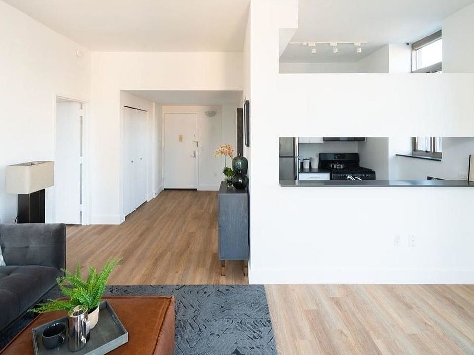 1st image of 220 W 26th St APT 906