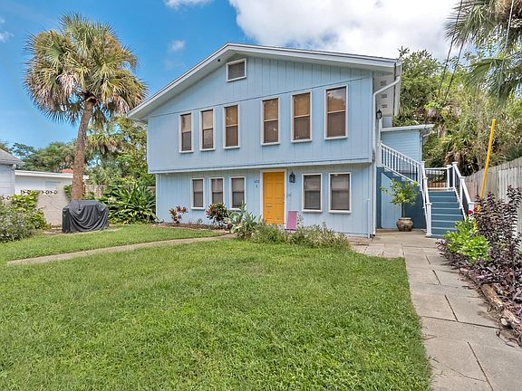 3rd image of 402 N Wild Olive Ave #1