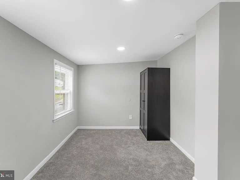 1111 Balboa Ave — Photo 14