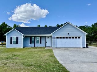 186 Christy Dr, Beulaville, NC 28518