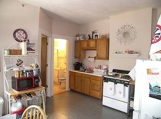 20 Robbins St, Waltham, MA 02453