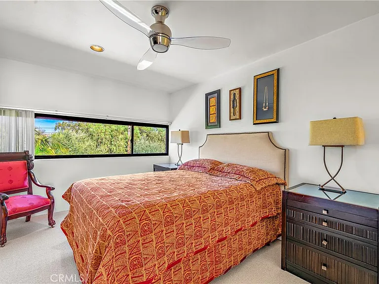 3028 Overhill Dr — Photo 19