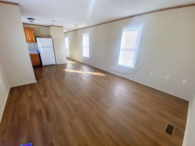 1030 Mildred St #4 — Photo 3