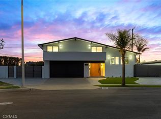 17451 Avalon Ln, Huntington Beach, CA 92647