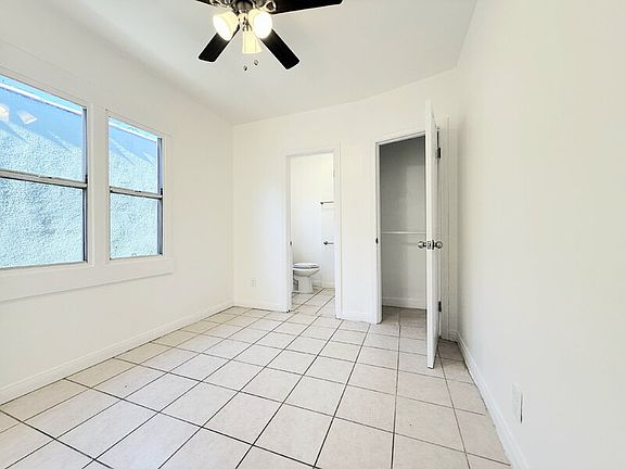 4th image of 727 E 81st St