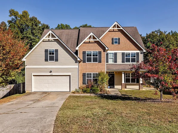 1405 Cadney Ct, Fayetteville, NC 28314