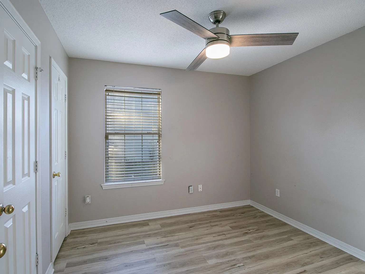 10690 E. Bay Tree Dr. - 1 — Photo 4