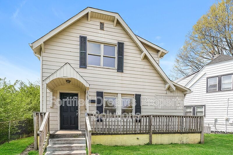 1st image of 2380 Okalina Ave
