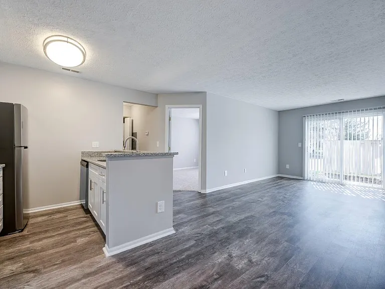 Wexford Lakes Apartments and Townhomes — Photo 6