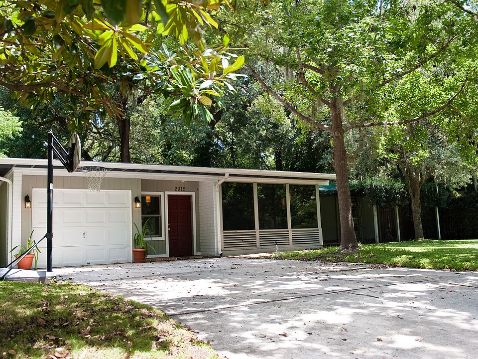 1st image of 2915 Lando Ln