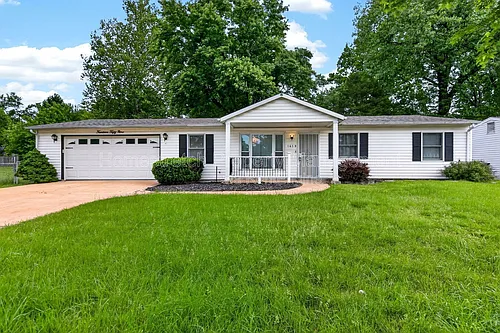 1459 Redman Blvd Photo 1