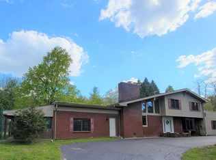 415 McCagg Rd, Valatie, NY 12184