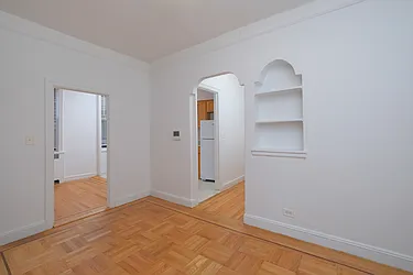 Sold by Houlihan Lawrence