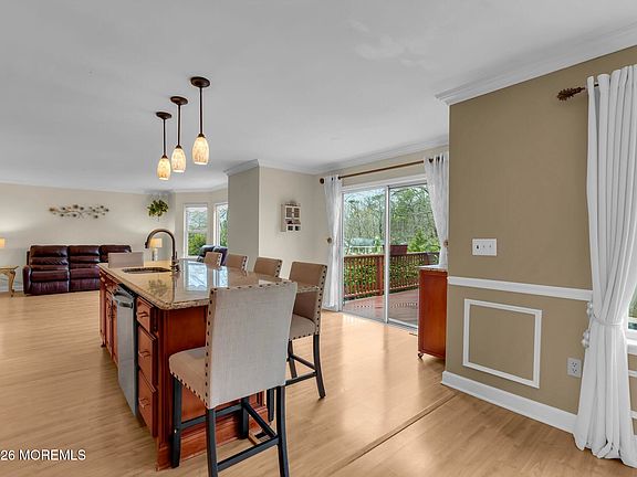 3rd image of 18 Coral Drive