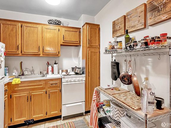 4th image of 650 Washington St #6T