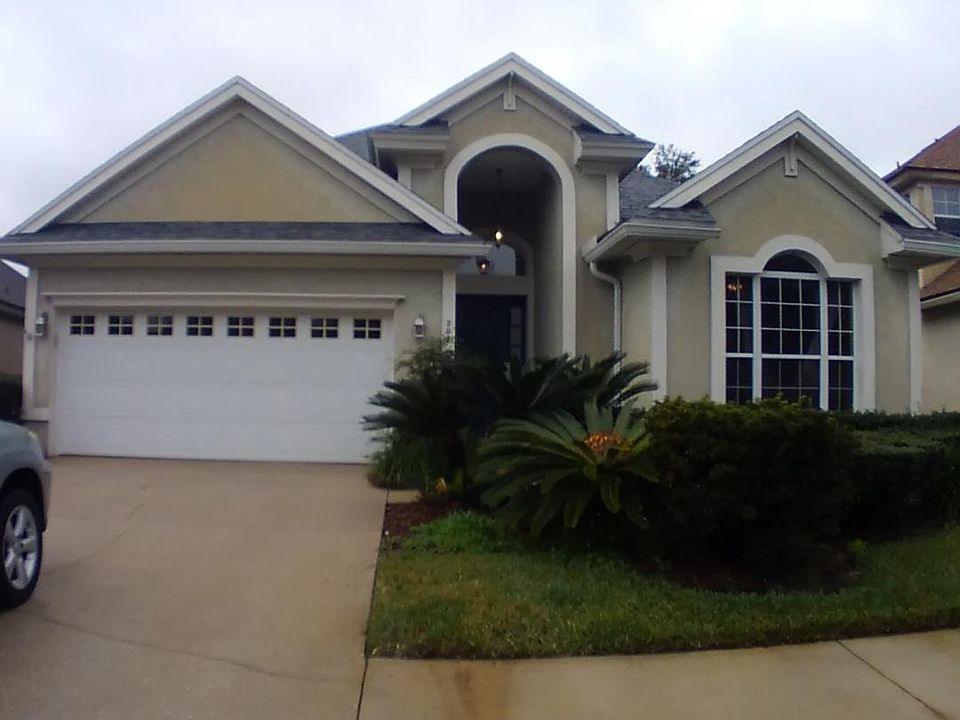 1st image of 300 Island Green Dr
