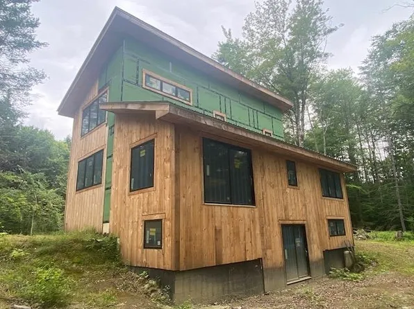 110 Shady Grove Lane, Chester, VT 05143