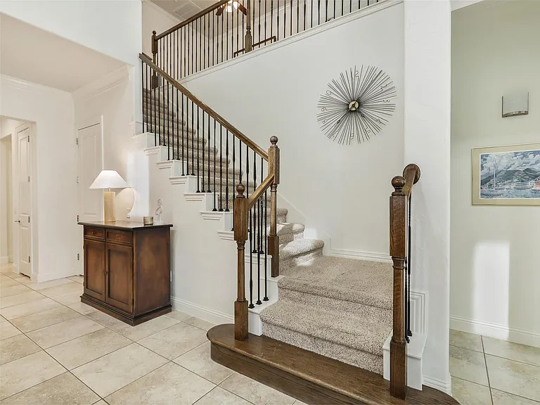 4724 Durham Dr — Photo 7