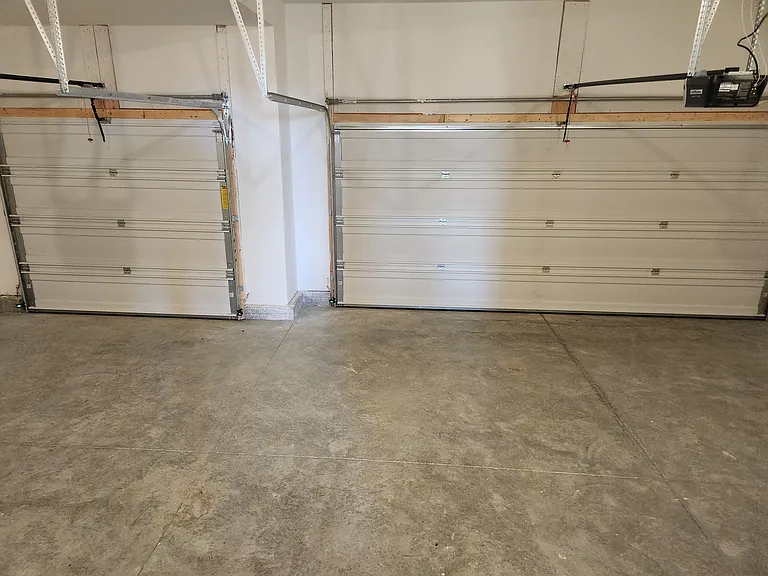 2945 Indigo Ln — Photo 2
