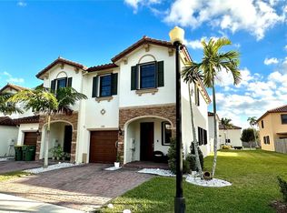 3384 SE 1st St, Homestead, FL 33033