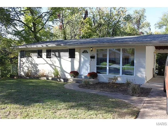 215 Euclid Ave photo 1