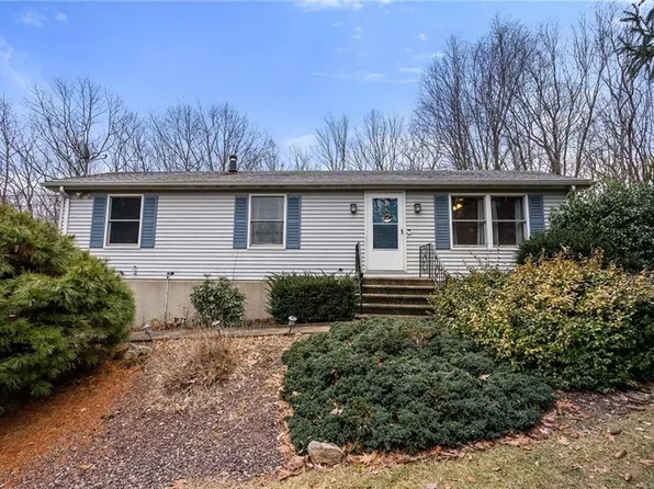 6 Apple Tree Ln, Johnston, RI 02919