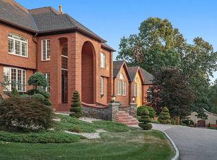 57 Acorn Ridge Rd, South Glastonbury, CT 06073