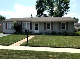 15 Dover Ave, Romeoville, IL 60446