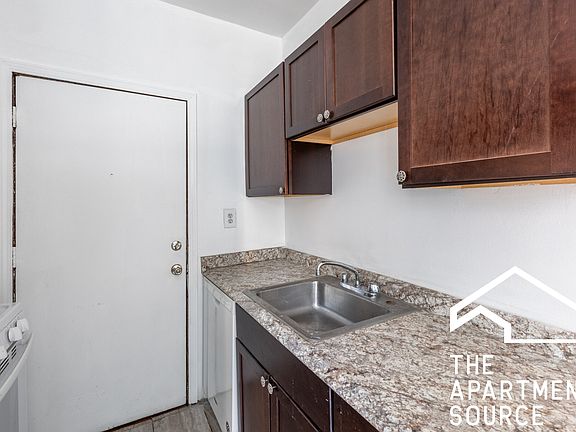 2nd image of 931 W Sunnyside Ave APT 3N