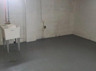 12148 Rossiter St, Grosse Pointe, MI 48224