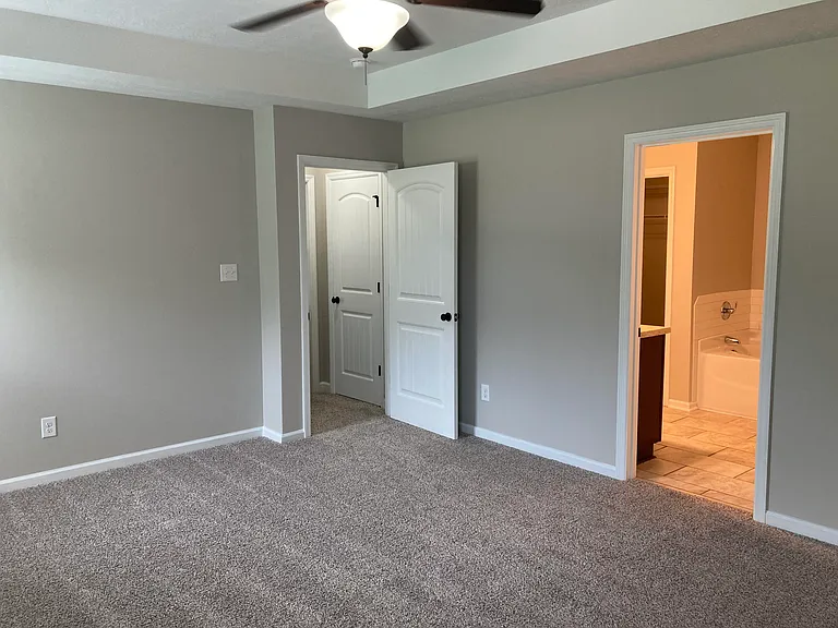 4133 Pullman Cir — Photo 17