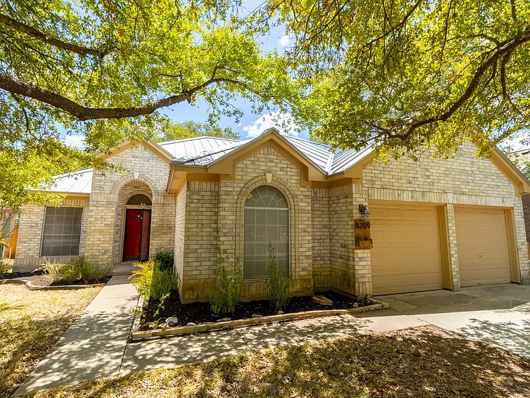8209 Forest Heights Ln — Photo 36
