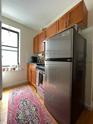 Rented by Bond New York | media 10