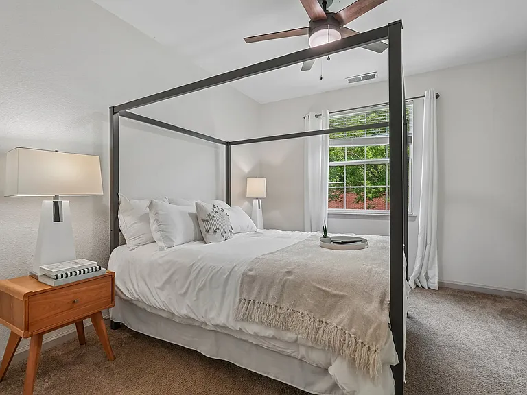 Reserve at Williams Glen — Photo 15