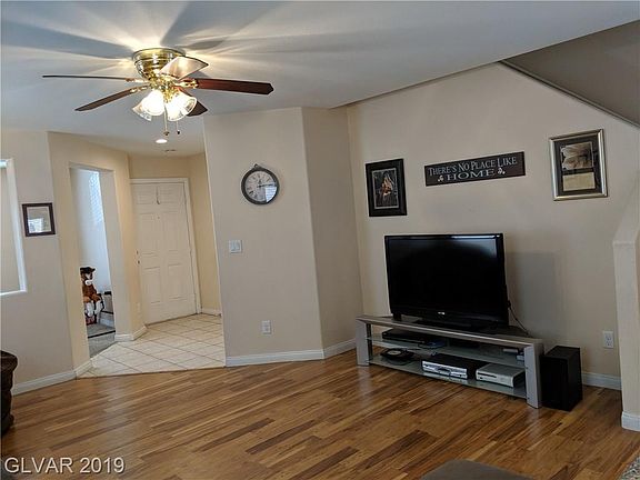 4th image of 8990 Ornate Glade Ave