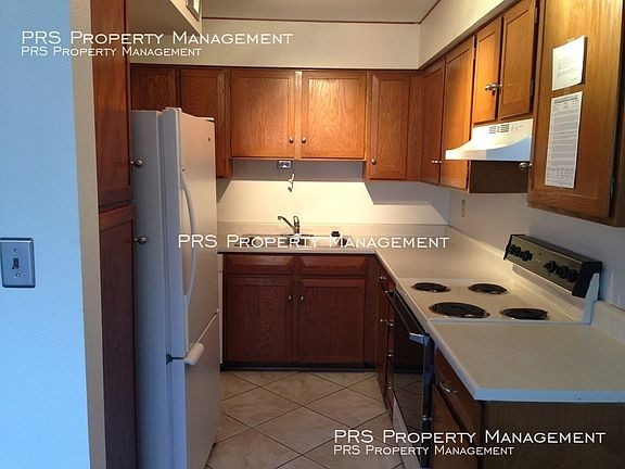 5th image of 1052 S San Jose Unit 1