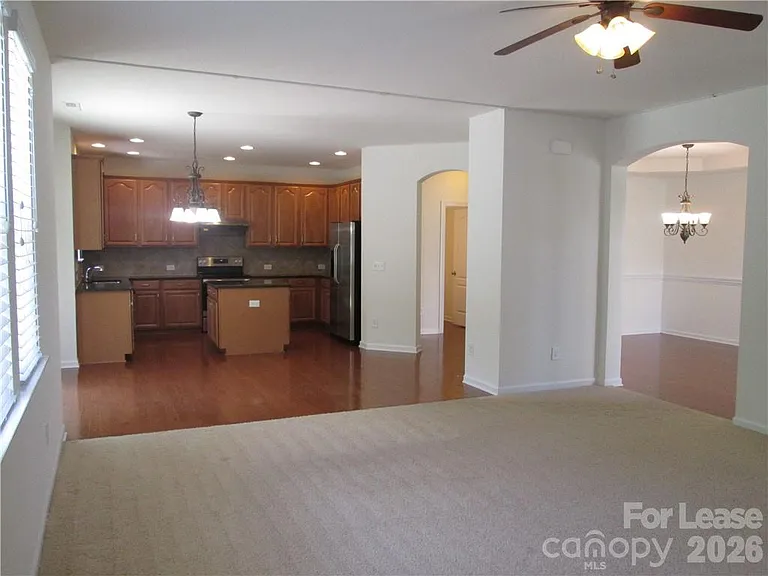 5707 Cactus Valley Rd — Photo 10