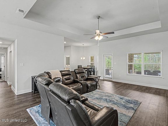 3rd image of 15744 Rachael Dr