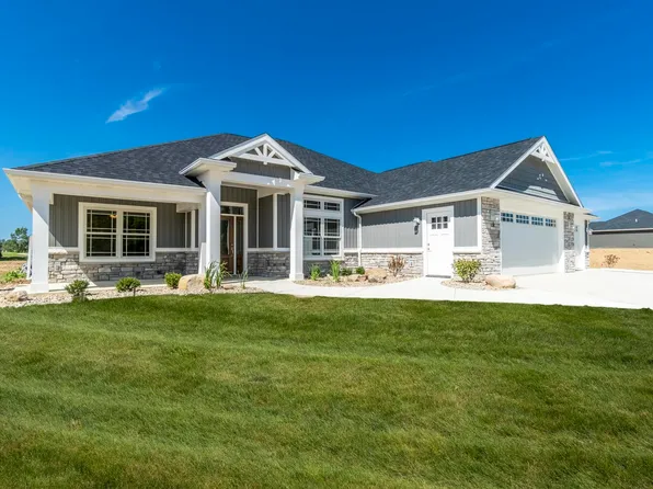 2005 N Glendarin Way, Angola, IN 46703