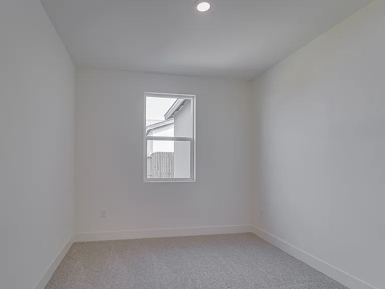 8208 Dreamside Ave — Photo 5