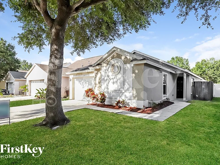 11133 Lakeside Vista Dr — Photo 2
