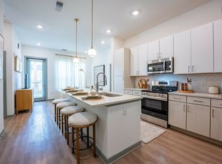 Livano Sunlake, Lutz, FL 33558